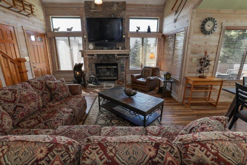 Seven Springs Sunridge 3 Bedrooms Premium Condo, Pet Friendly! Apartment