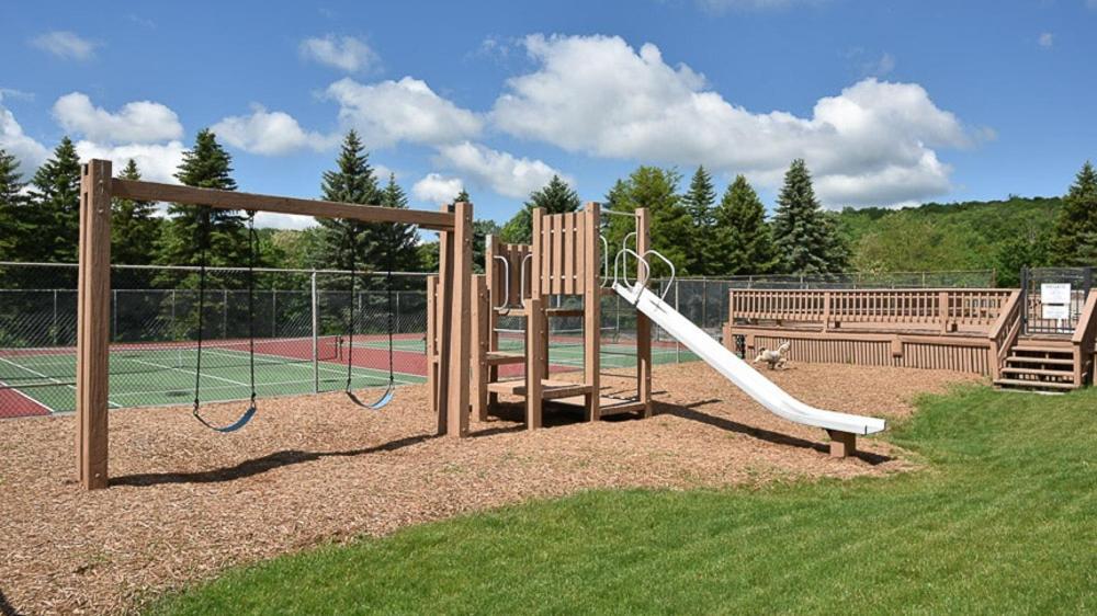 Apartment Seven Springs Sunridge 3 Bedrooms Premium Condo, Pet Friendly! *