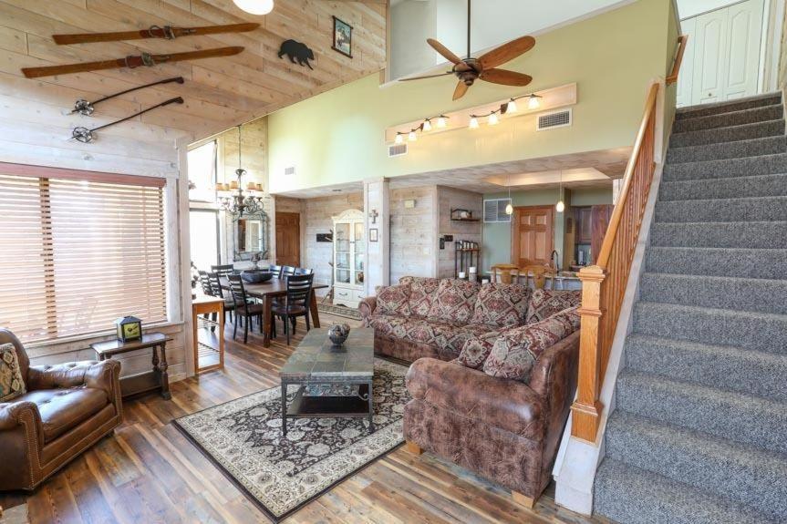 Seven Springs Sunridge 3 Bedrooms Premium Condo, Pet Friendly!